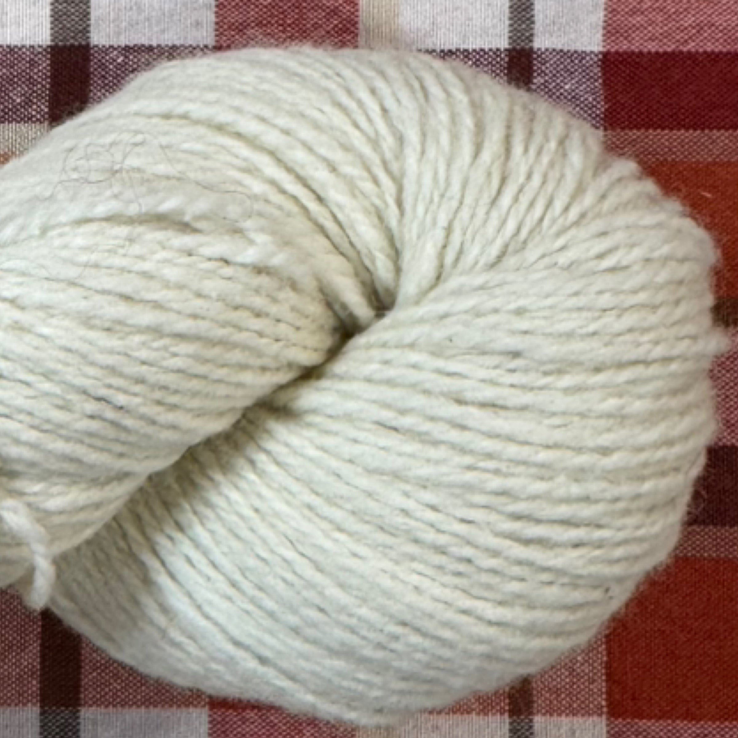 Yarn Rambouillet&Finnsheep White 300yards | Walnut Springs Family Farm